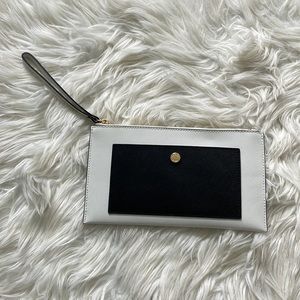 Black and white Michael Kors wristlet